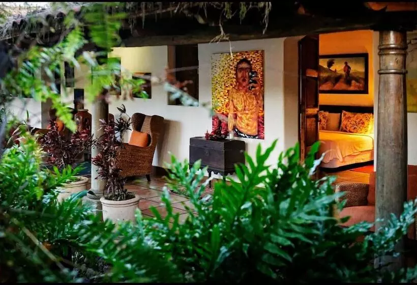 호텔 Los Almendros De San Lorenzo