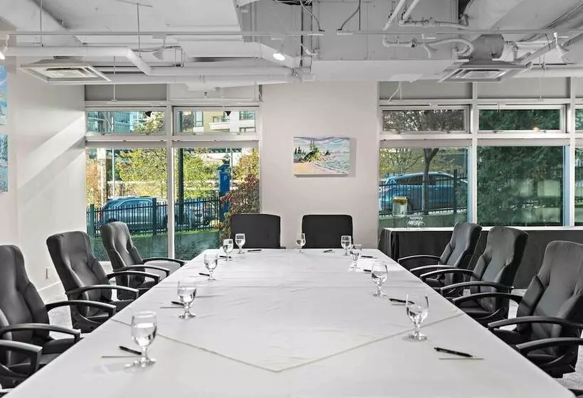 The Parkside Hotel & Spa