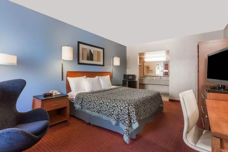 בית מלון כפרי Quality Inn & Suites Near Downtown Mesa