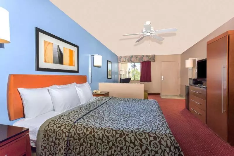 בית מלון כפרי Quality Inn & Suites Near Downtown Mesa