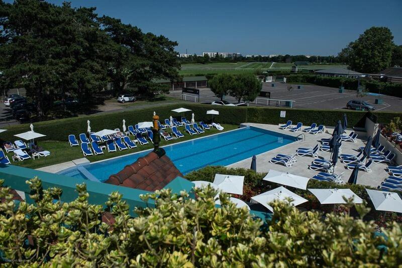 Hôtel Renaissance Paris Hippodrome De St Cloud