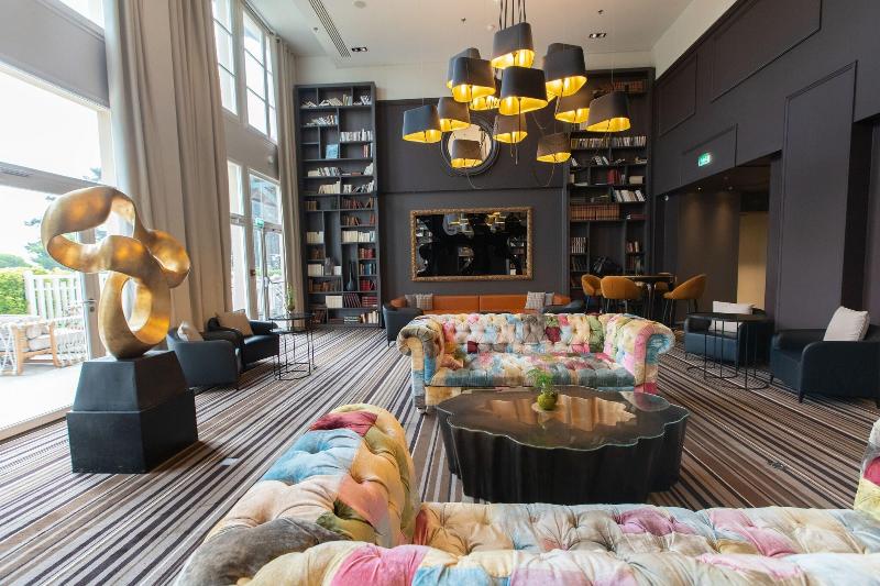 Hôtel Renaissance Paris Hippodrome De St Cloud