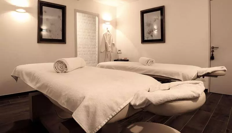 Hôtel Renaissance Paris Hippodrome De St Cloud