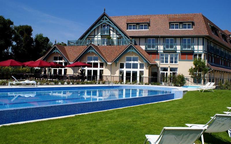 Hôtel Renaissance Paris Hippodrome De St Cloud