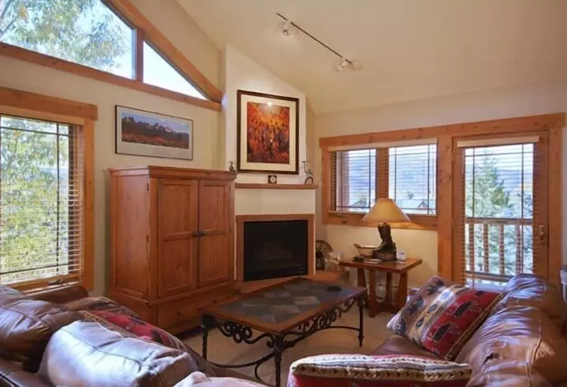 בית מלון כפרי Saddle Creek Townhomes By Pioneer Ridge Management