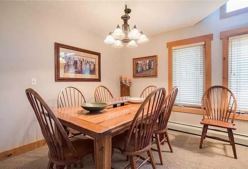 בית מלון כפרי Saddle Creek Townhomes By Pioneer Ridge Management