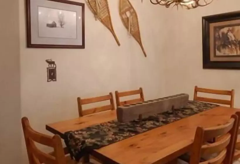 בית מלון כפרי Saddle Creek Townhomes By Pioneer Ridge Management