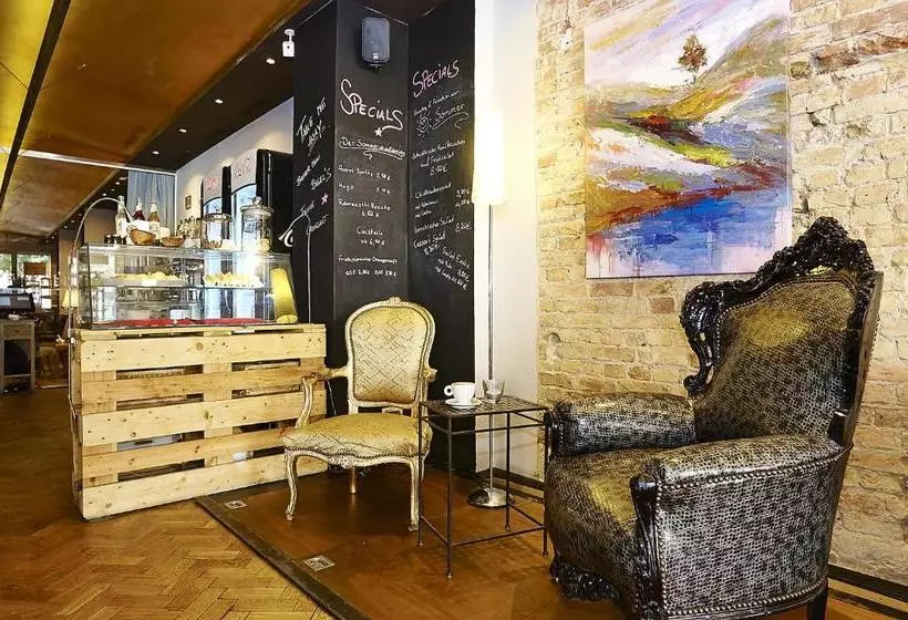 هتل Stadt Schall & Rauch