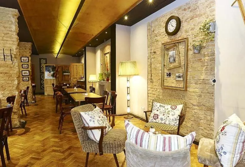 هتل Stadt Schall & Rauch