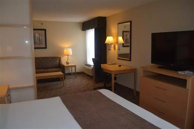 Surestay Plus Hotel By Best Western Roanoke Rapids I 95