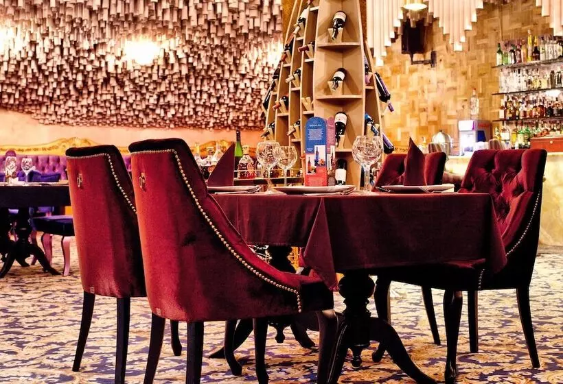 هتل Teatro Boutique