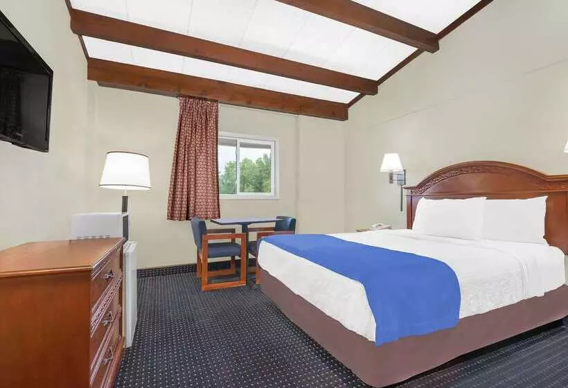 בית מלון כפרי Travelodge By Wyndham Lima Oh