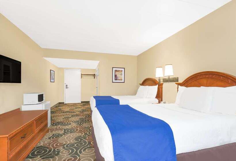 בית מלון כפרי Travelodge By Wyndham Lima Oh