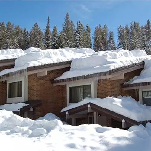 ホテル Winterwood Townhomes