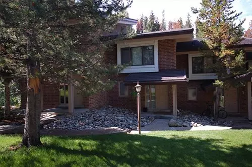 ホテル Winterwood Townhomes
