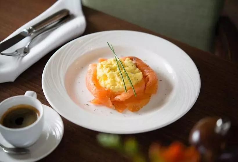 Lakeside Park Hotel & Spa