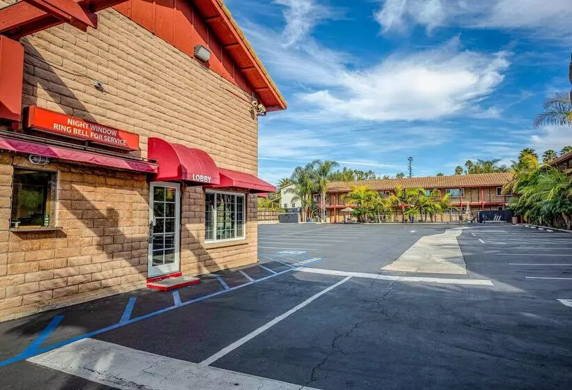 Motel 6 Carlsbad, Ca North
