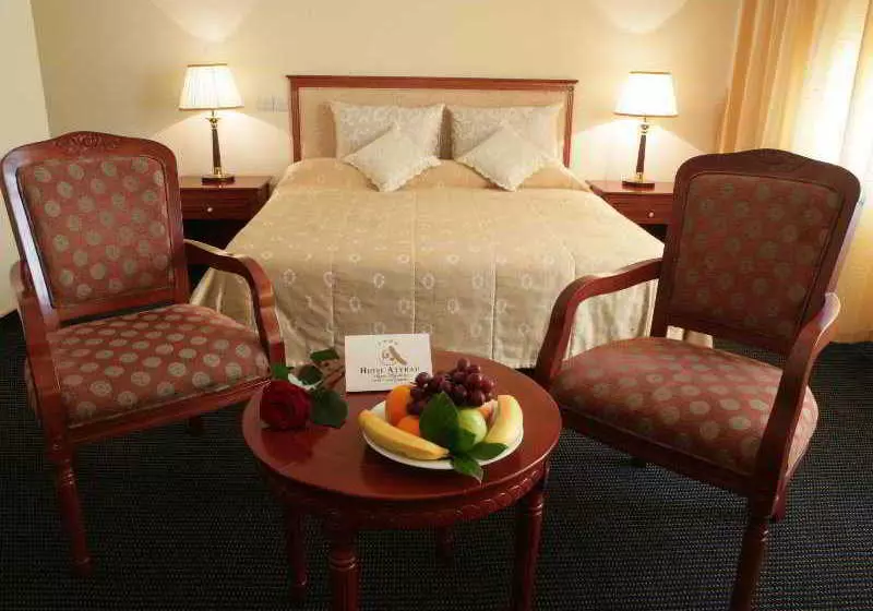 Parasat Hotel & Residence