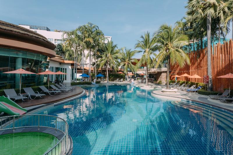 The Beach Heights Resort Sha Plus