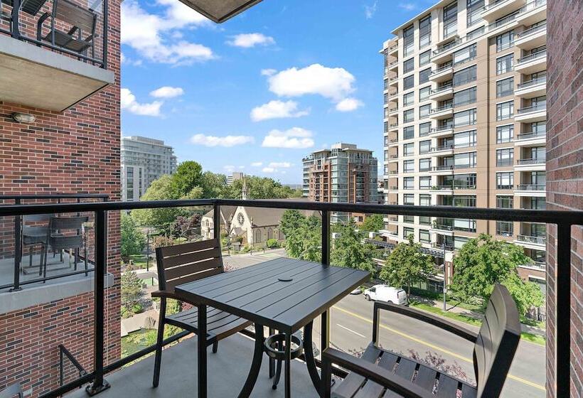 The Parkside Hotel & Spa