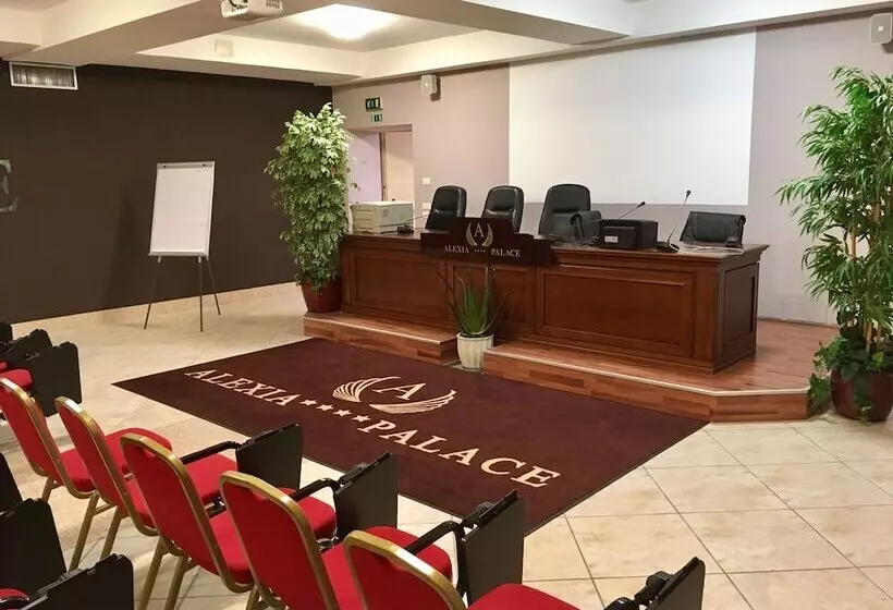 Alexia Palace Hotel Residence