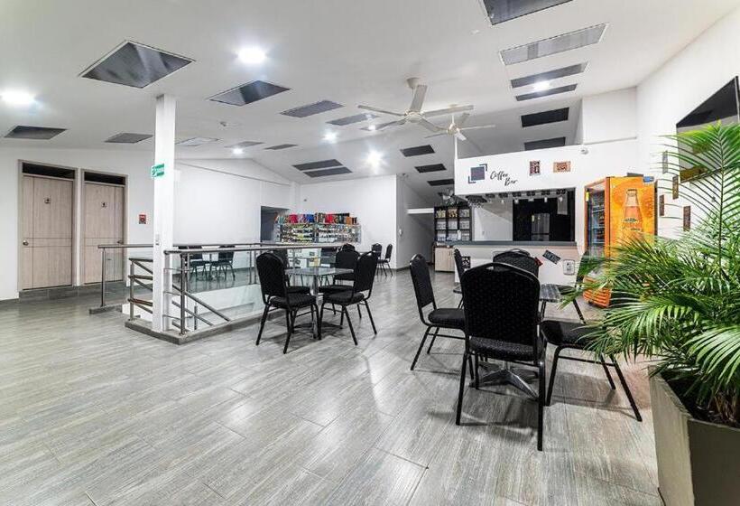 Diagonal Hotel Chipichape