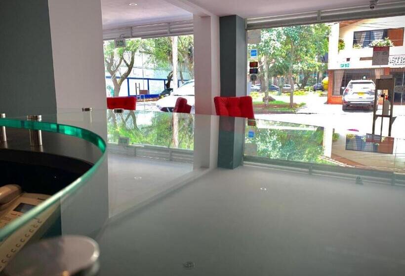 Diagonal Hotel Chipichape