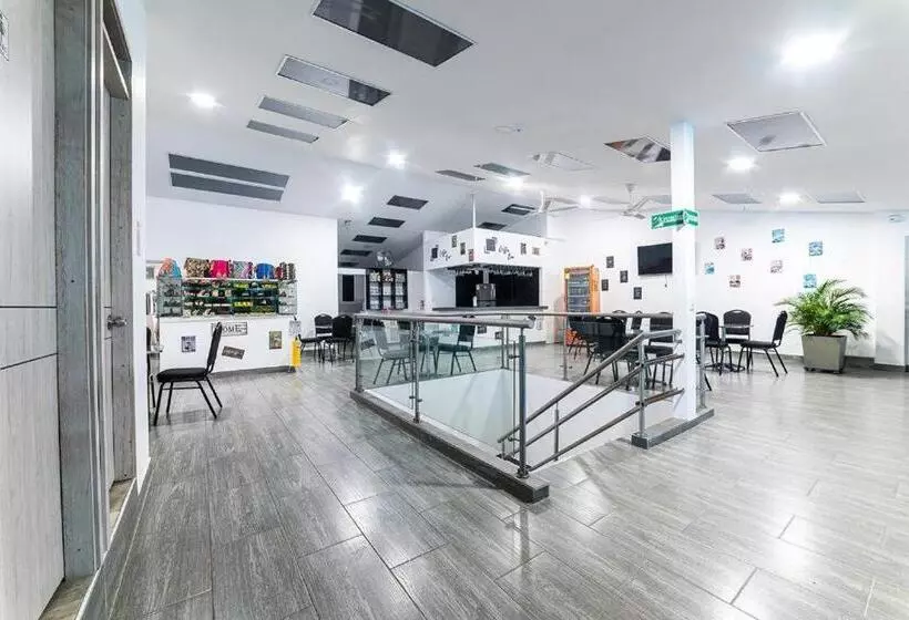 Diagonal Hotel Chipichape