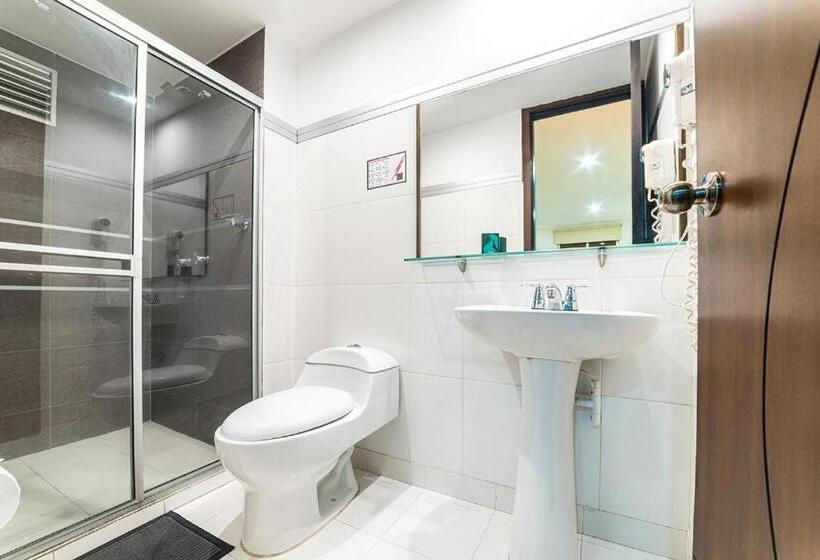 Diagonal Hotel Chipichape