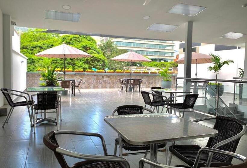 Diagonal Hotel Chipichape