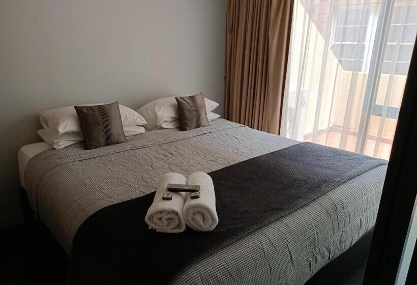 Hotel Boulevard On Beaumont