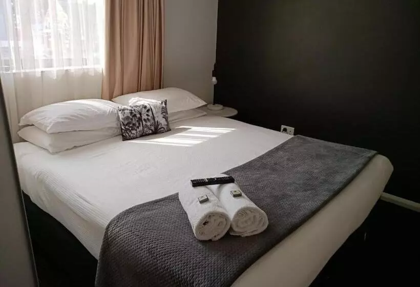 ホテル Boulevard On Beaumont