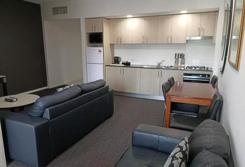 ホテル Boulevard On Beaumont