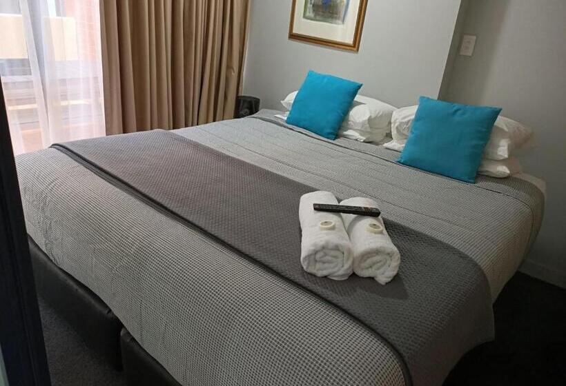 Hotel Boulevard On Beaumont