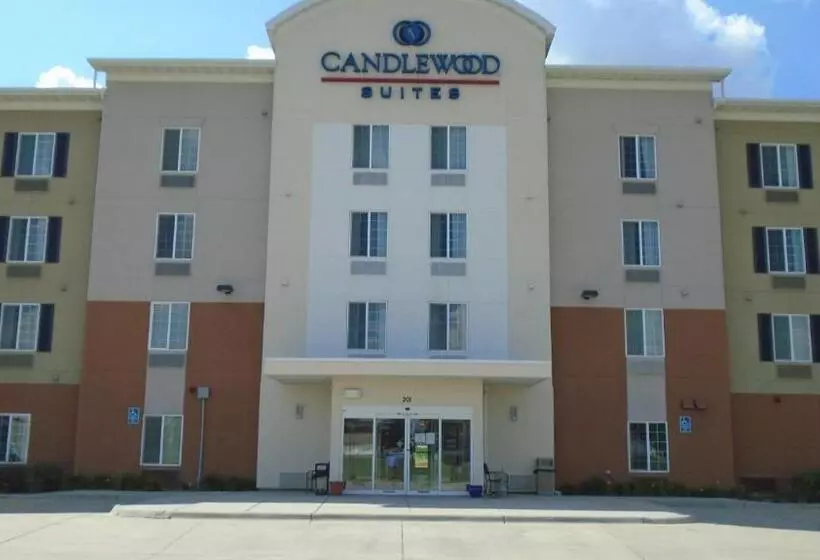 هتل Candlewood Suites Sidney, An Ihg