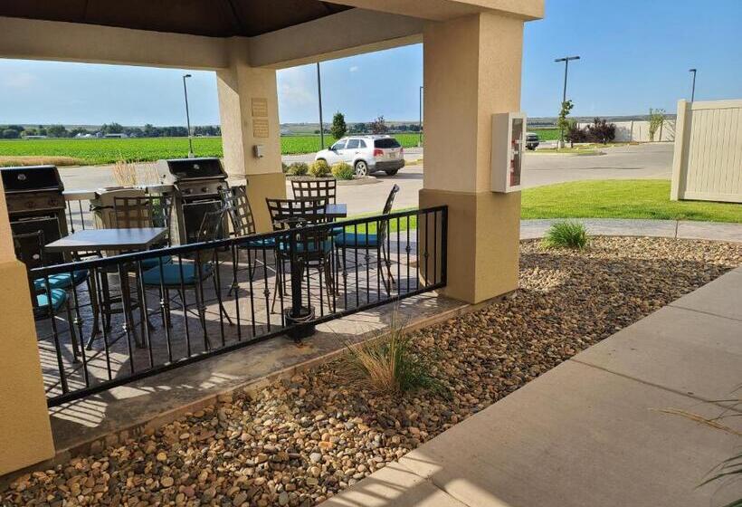 Отель Candlewood Suites Sidney, An Ihg