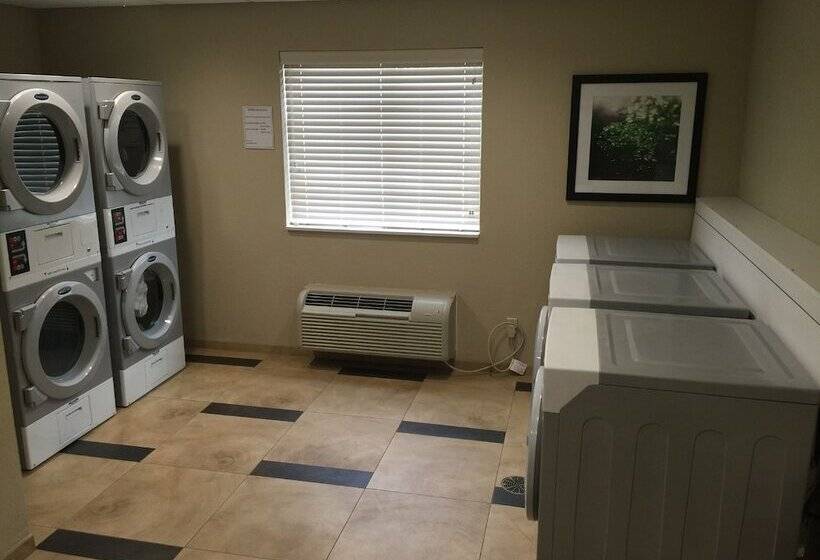 فندق Candlewood Suites Woodward, An Ihg