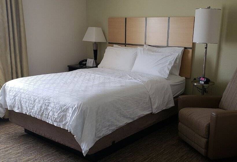 فندق Candlewood Suites Woodward, An Ihg