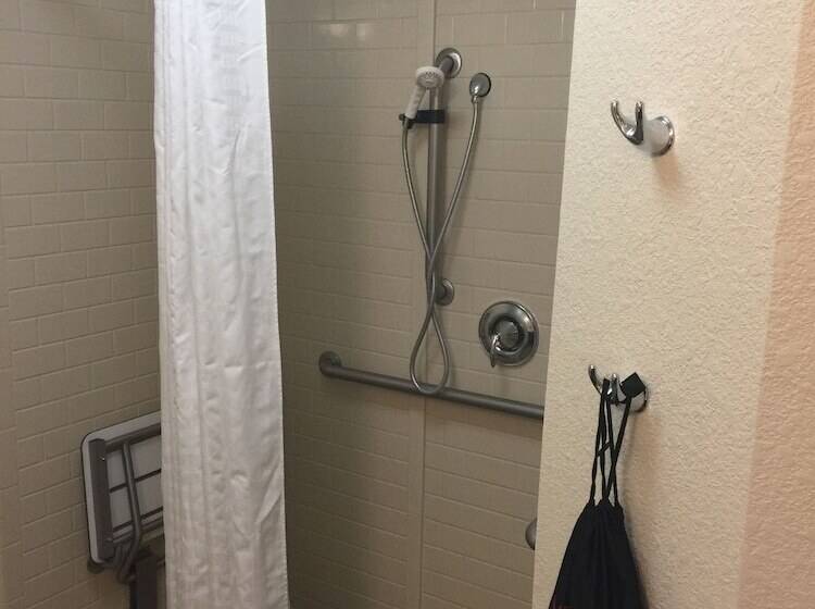 فندق Candlewood Suites Woodward, An Ihg