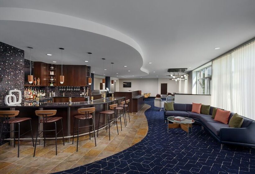 Otel Courtyard Keene Downtown