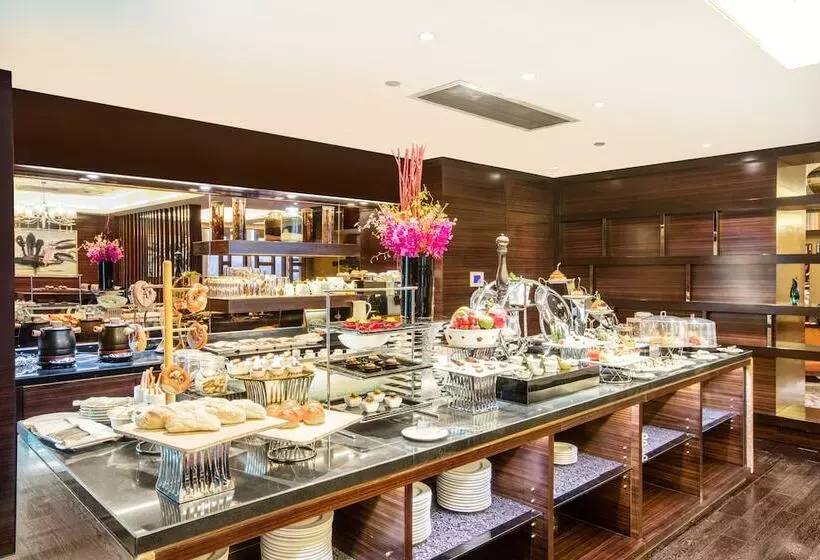 Отель Crowne Plaza Nanjing Jiangning, An Ihg