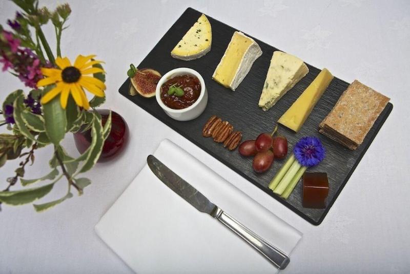 Отель Dartington Hall