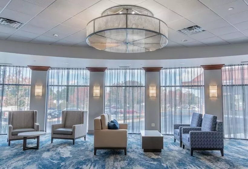 Отель Doubletree By Hilton New Bern Riverfront
