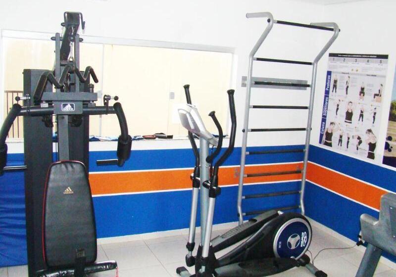 Отель Larison Hotéis Economy