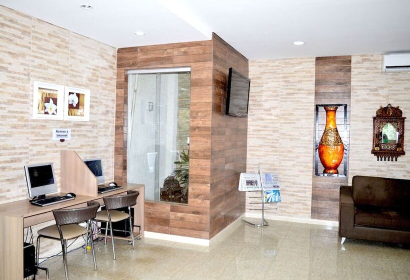 Отель Larison Hotéis Economy