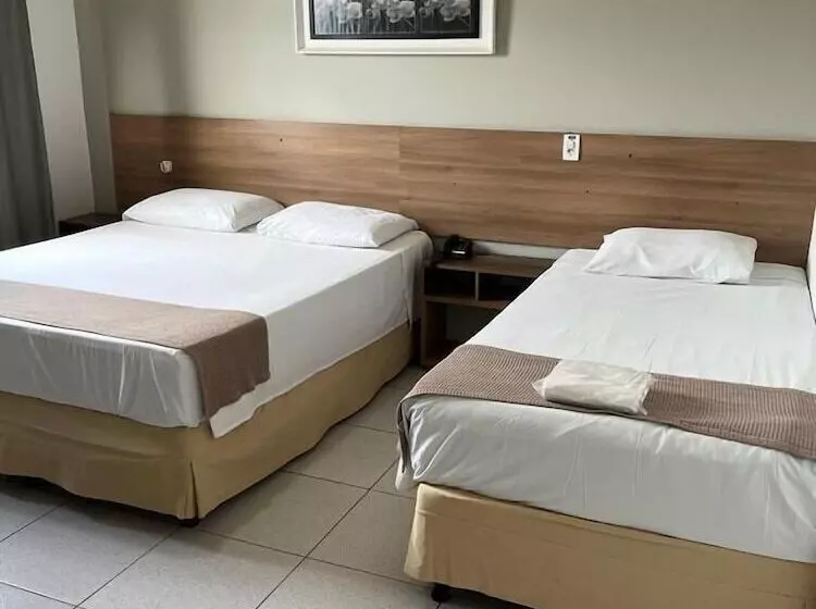 ホテル Larison Hotéis Economy