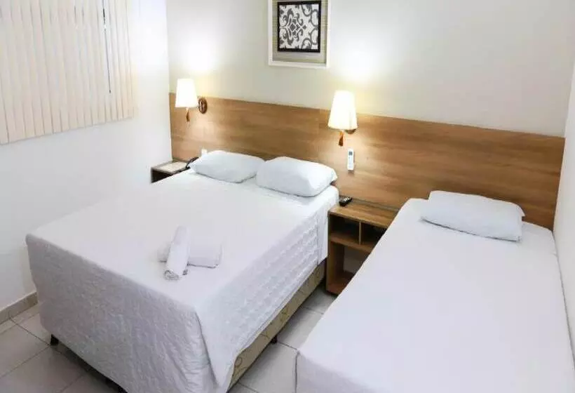 ホテル Larison Hotéis Economy