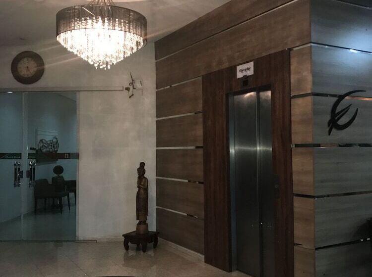 Отель Larison Hotéis Economy