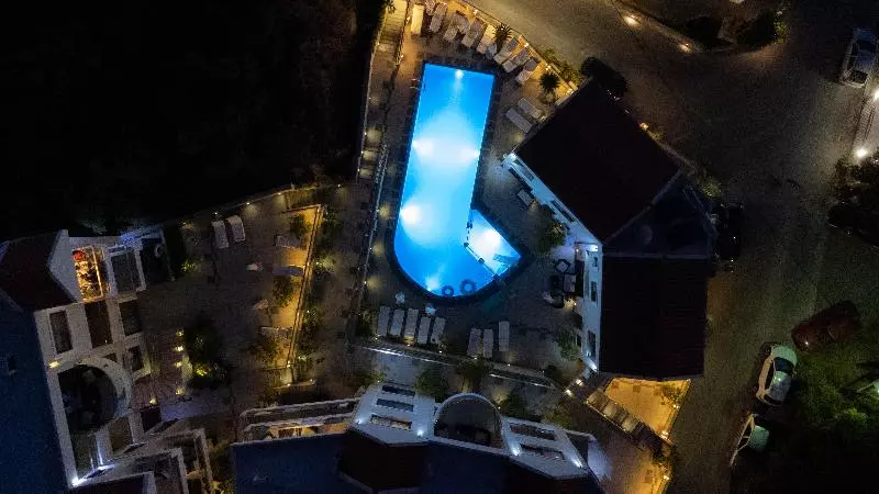 Otel Esthisis Suites Chania