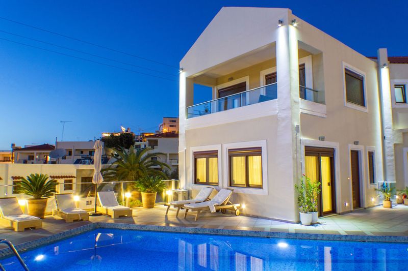 هتل Esthisis Suites Chania